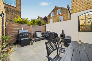 Photo 9- click for photo gallery